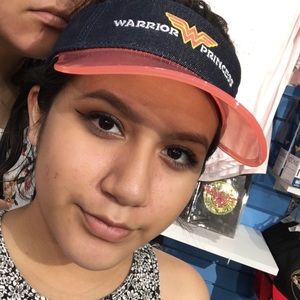 Meet your Posher, Jasmin